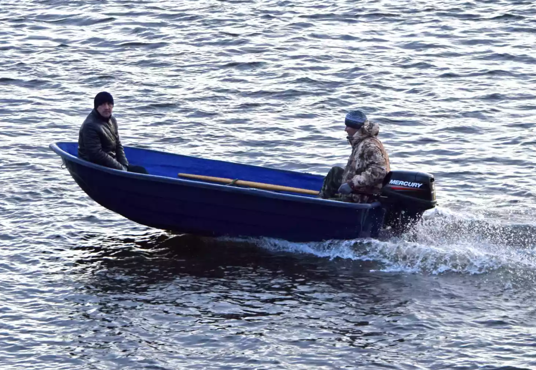 Стеклопластиковая лодка Neman-340 (тримаран) в Невинномысске