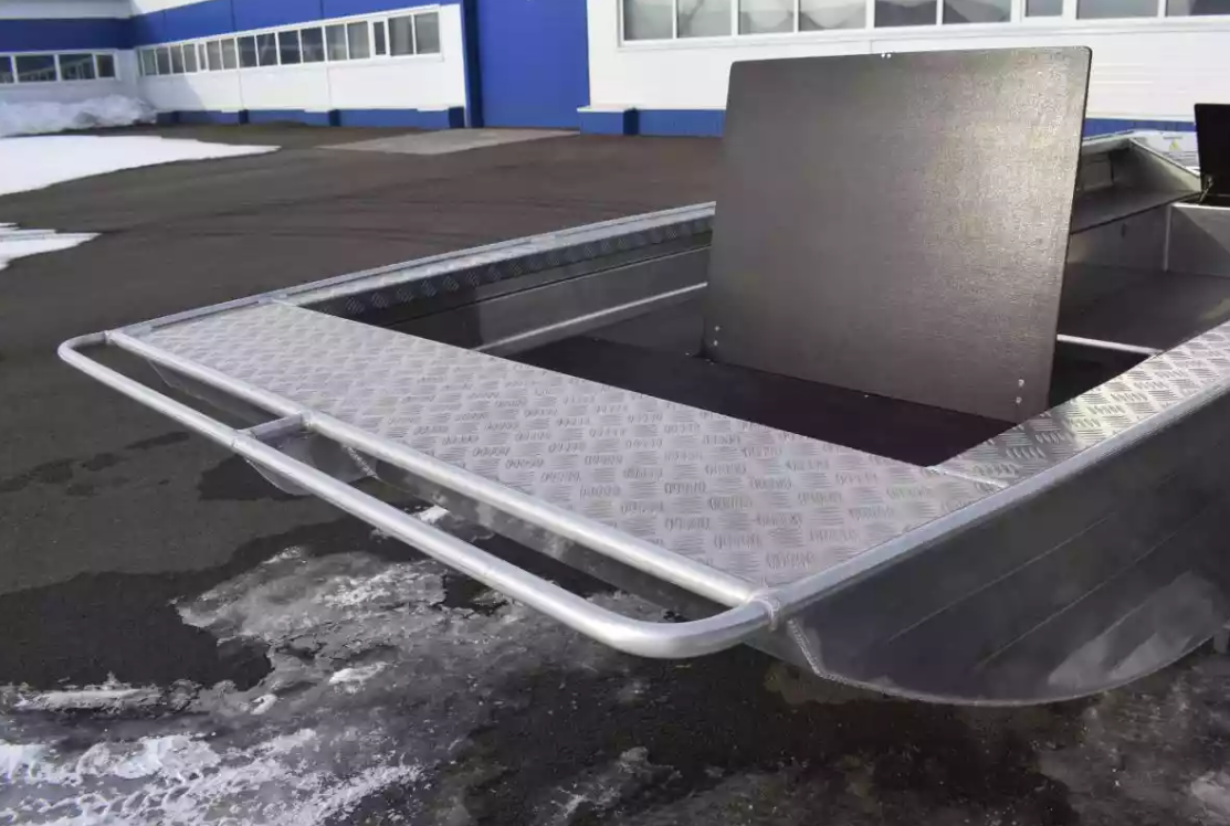 Алюминиевая лодка Wyatboat-490 Jonboat в Невинномысске