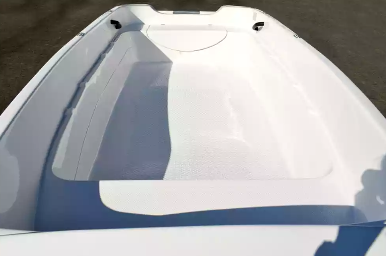 Стеклопластиковая лодка Пингвин (тримаран) в Невинномысске