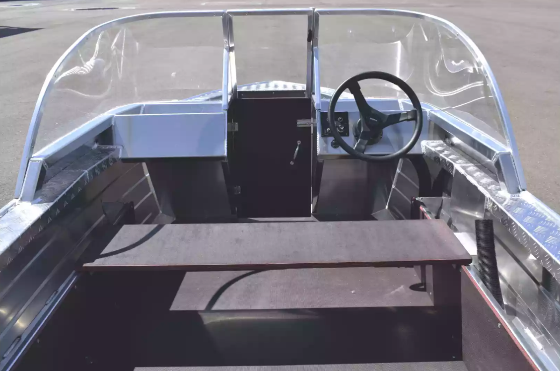 Алюминиевая лодка Wyatboat-390 DCM в Невинномысске