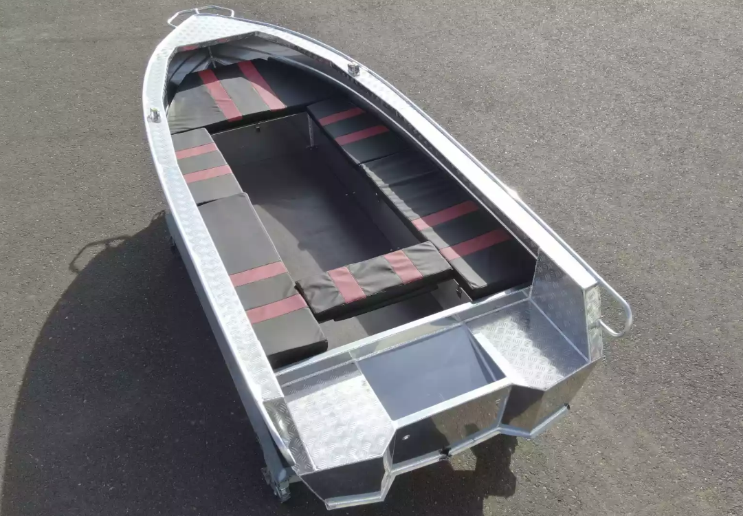 Алюминиевая лодка Wyatboat-390РМ увеличенный борт в Невинномысске