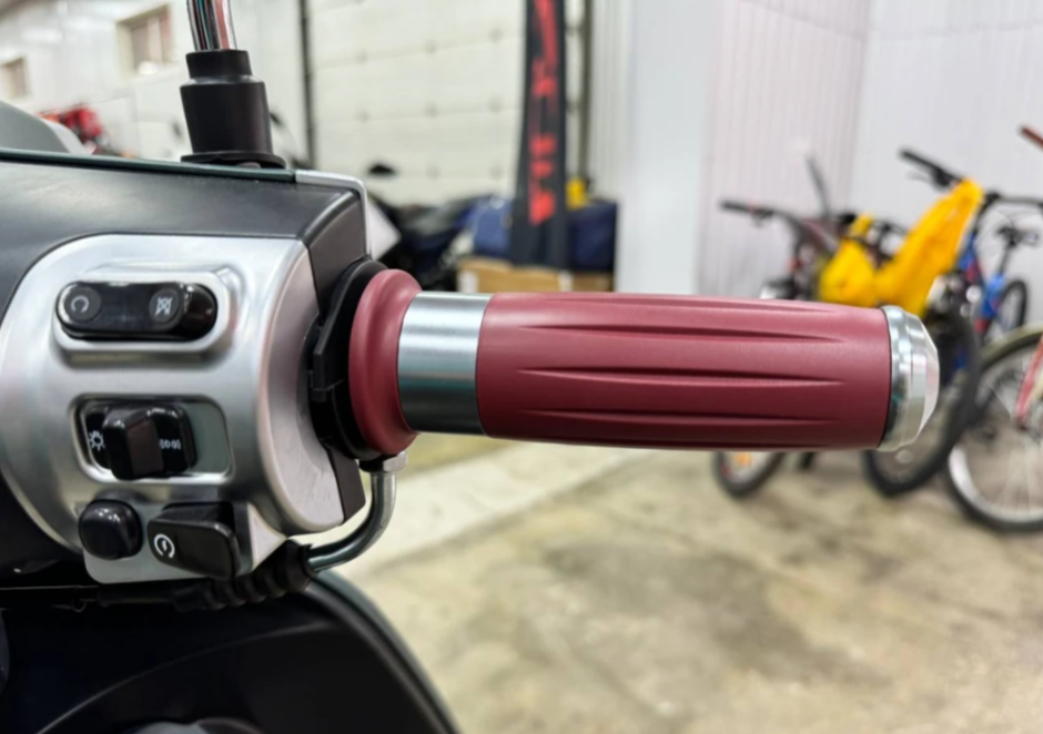 Скутер PROMAX Miami 240 (49) в Невинномысске