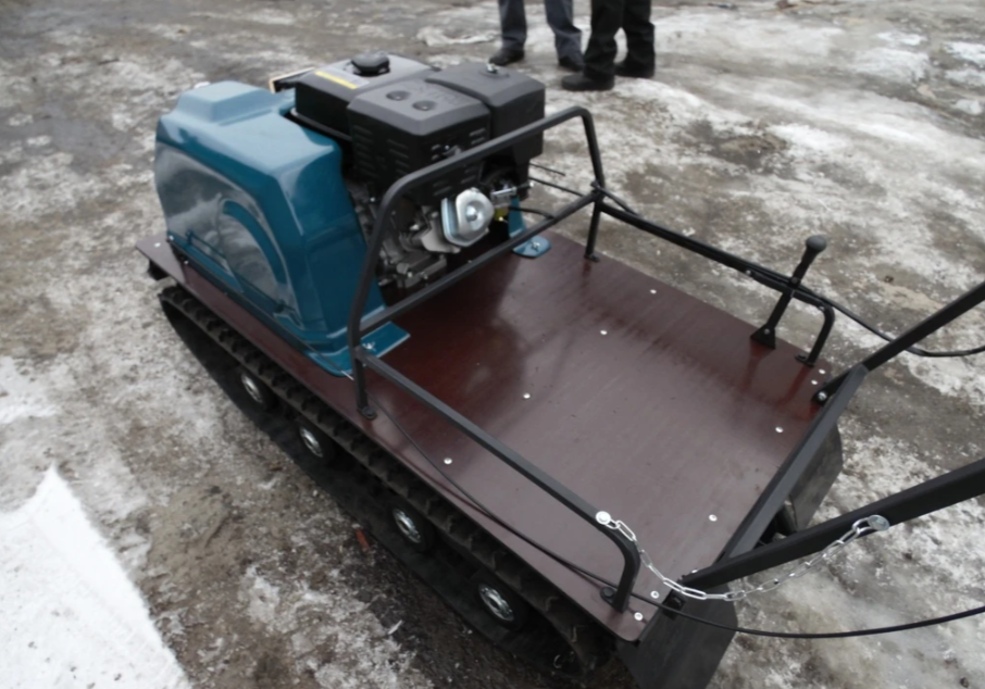 Мотобуксировщик AhtaR LR13 с реверс-вариатором Буран (задний ход) в Невинномысске