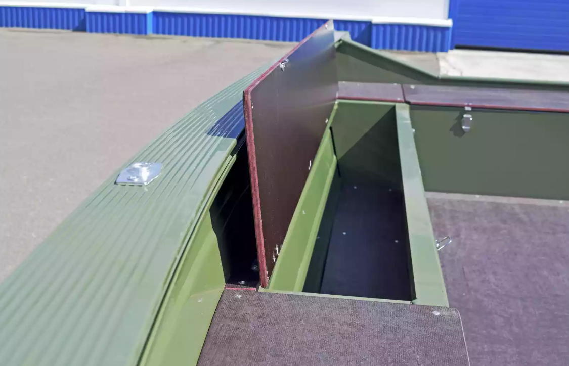 Алюминиевая лодка  Wyatboat-430 Master Fish в Невинномысске