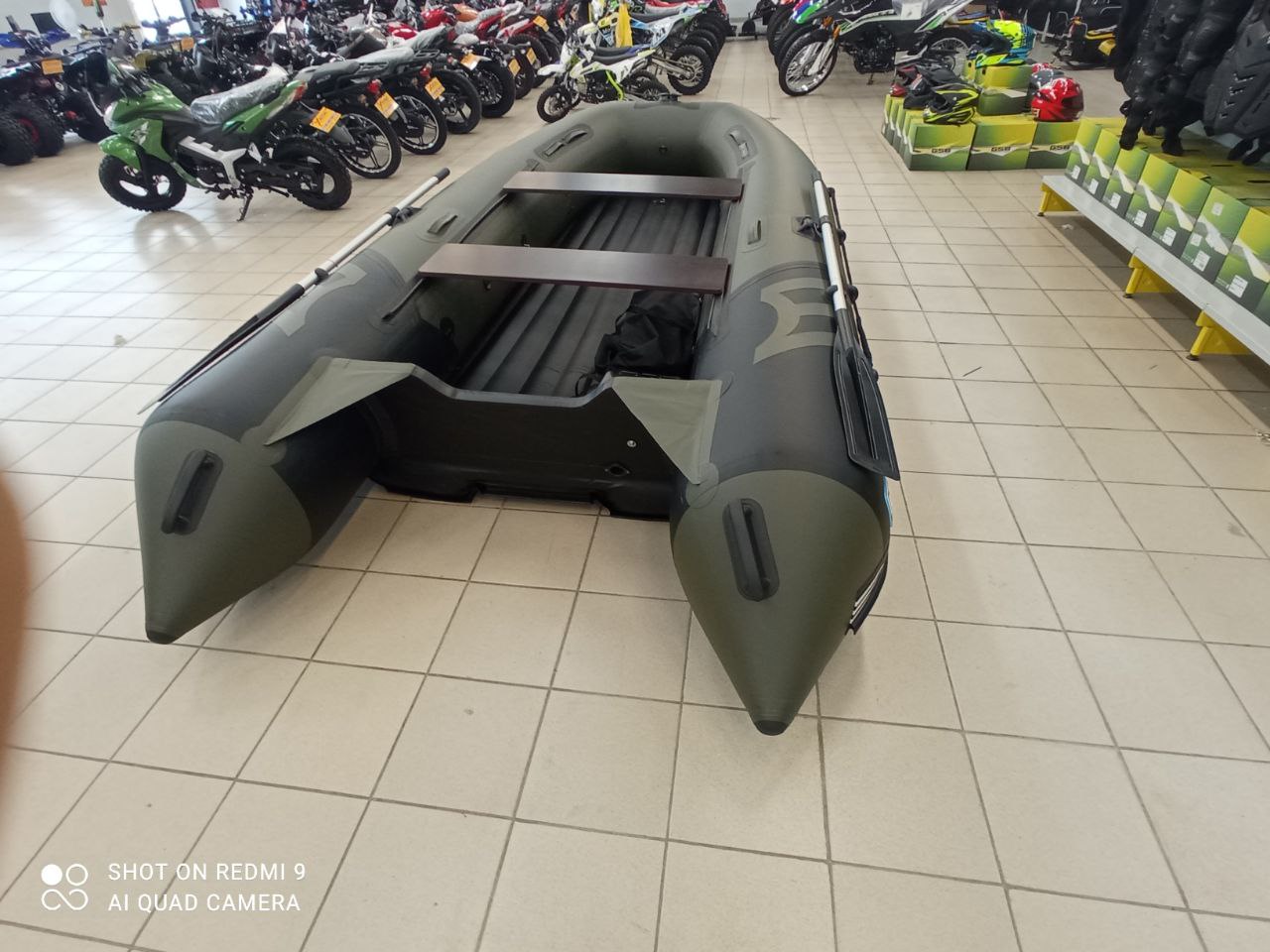 Лодка MISHIMO RIVER JET 390 под водомет в Невинномысске