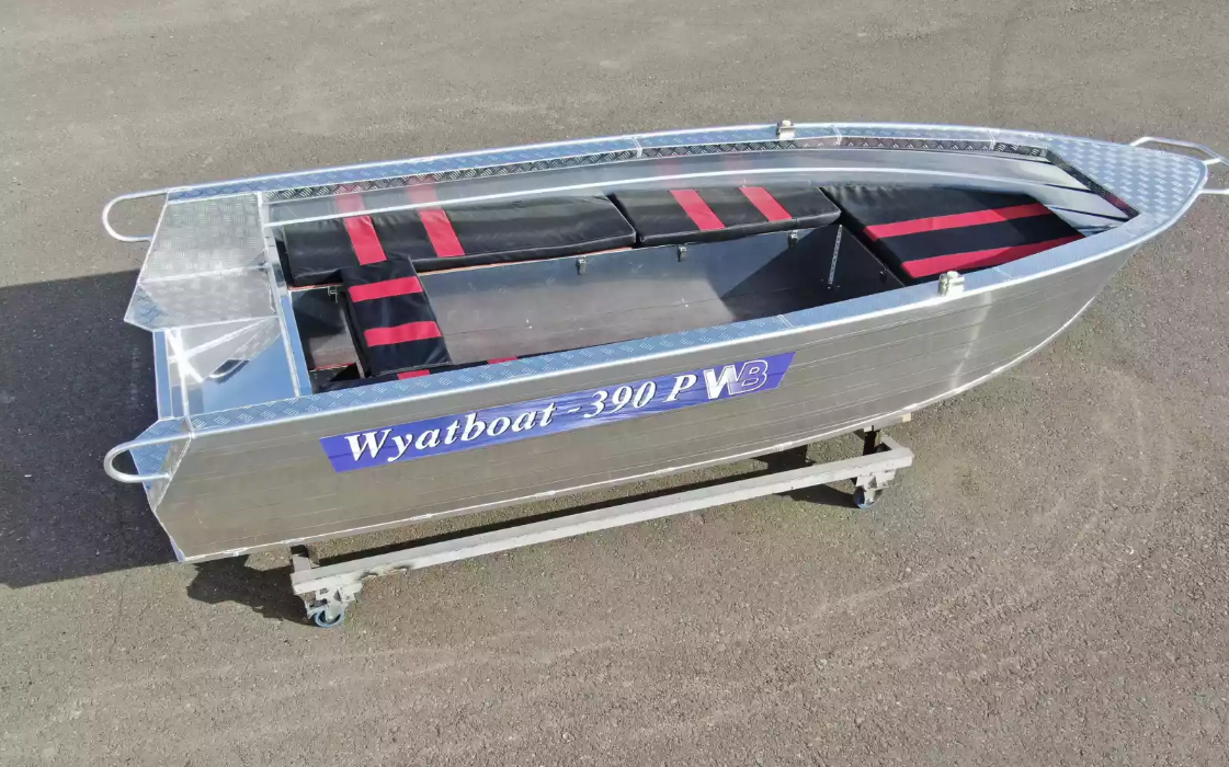 Алюминиевая лодка Wyatboat-390РМ увеличенный борт в Невинномысске