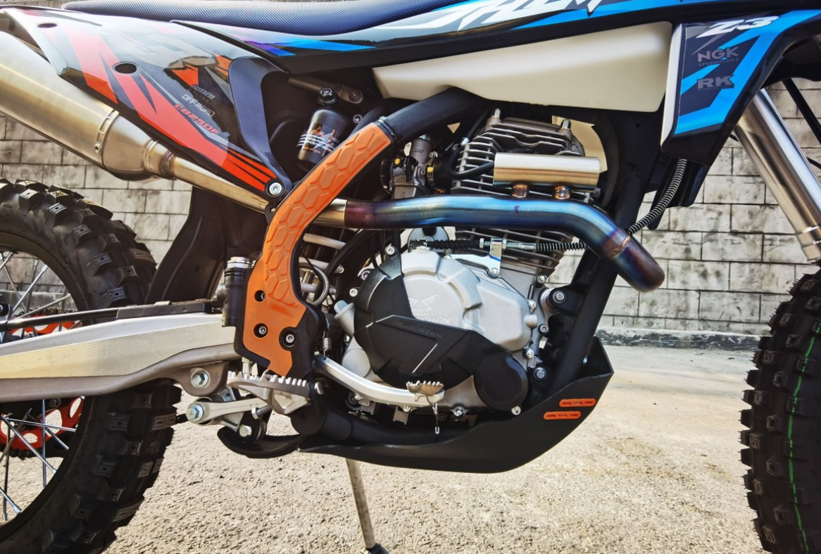 Мотоцикл JHLMOTO JHL Z3 CB250 (172FMM-3A) в Невинномысске