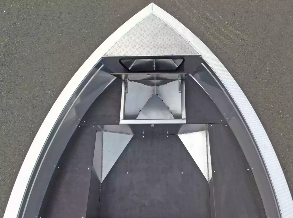 Алюминиевая лодка  Неман-420 в Невинномысске