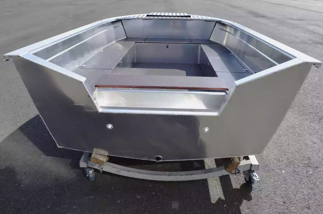 Алюминиевая лодка Неман-400 Р PRO в Невинномысске