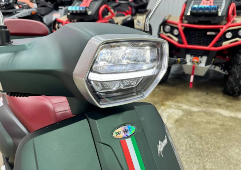 Скутер PROMAX Miami 240 (49) в Невинномысске