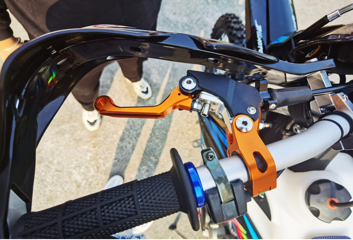 Мотоцикл JHLMOTO JHL Z3 CB250 (172FMM-3A) в Невинномысске