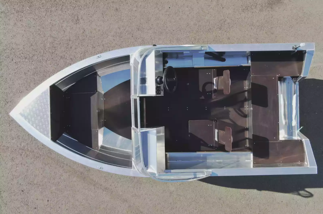 Алюминиевая лодка  Неман-400 DCM в Невинномысске