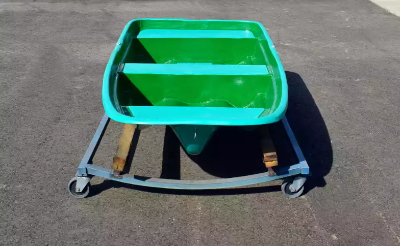 Стеклопластиковая лодка Старт (тримаран) в Невинномысске