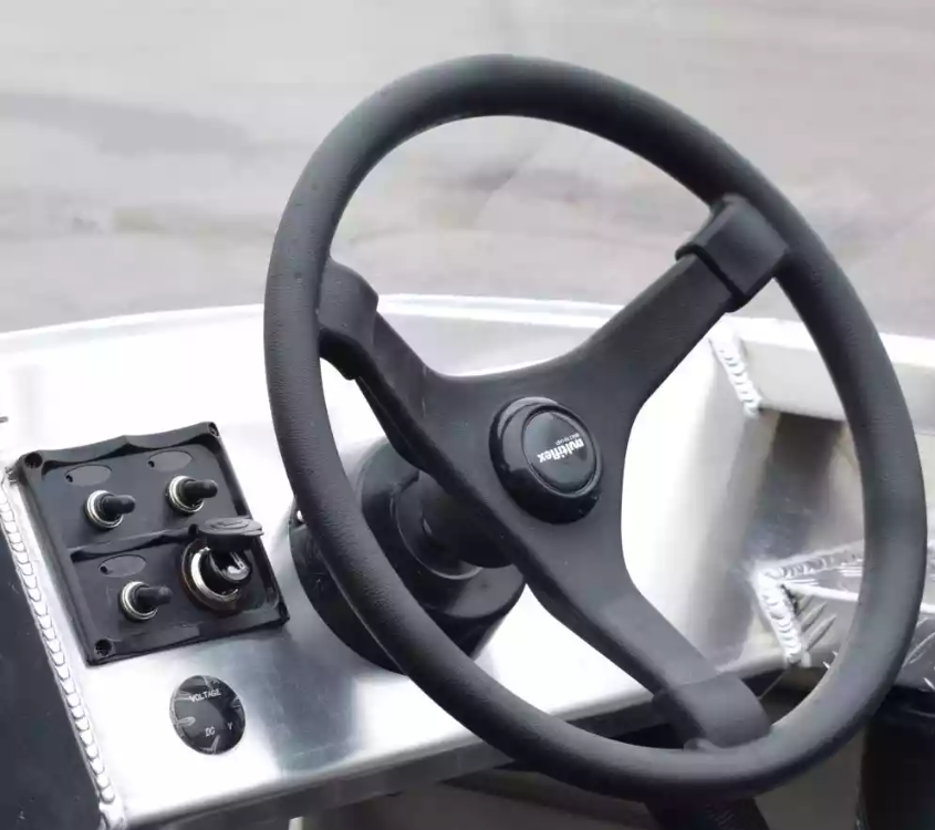 Алюминиевая лодка Wyatboat-390 DCM Увеличенный борт в Невинномысске