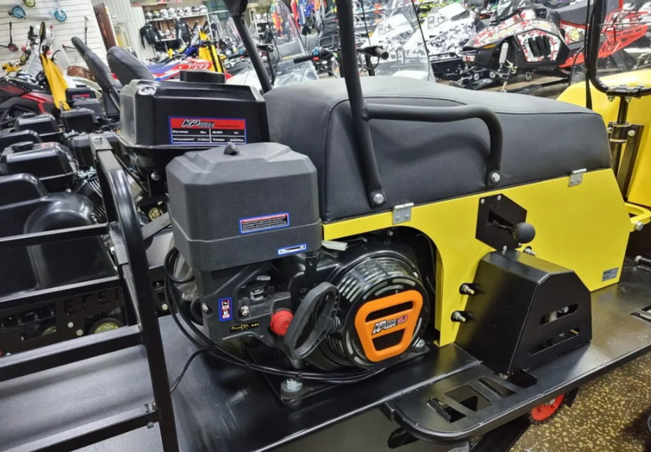 Миниснегоход Бурлак-М Егерь Стандарт SPORT MAX 20 л.с. с эл.зап. в Невинномысске