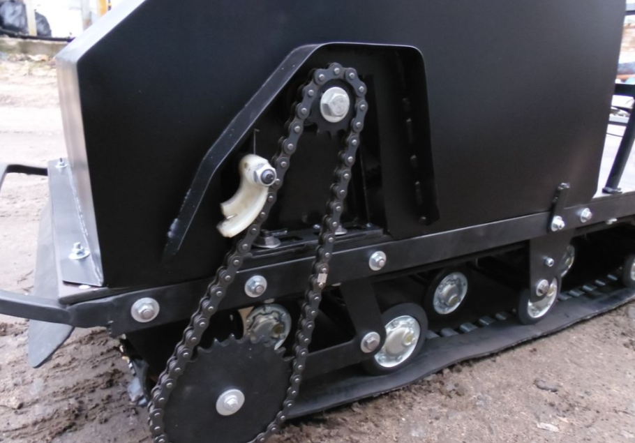 Мотобуксировщик AhtaR Зима 15 л/с с вариатором в Невинномысске