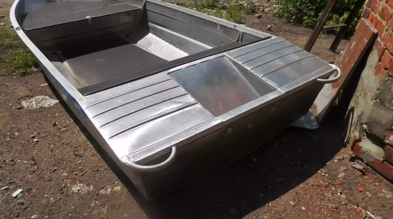 Алюминиевая лодка Вятка-Профи Вариант в Невинномысске