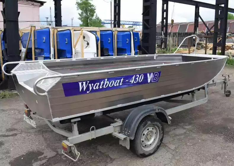 Алюминиевая лодка  Wyatboat-430 Master в Невинномысске