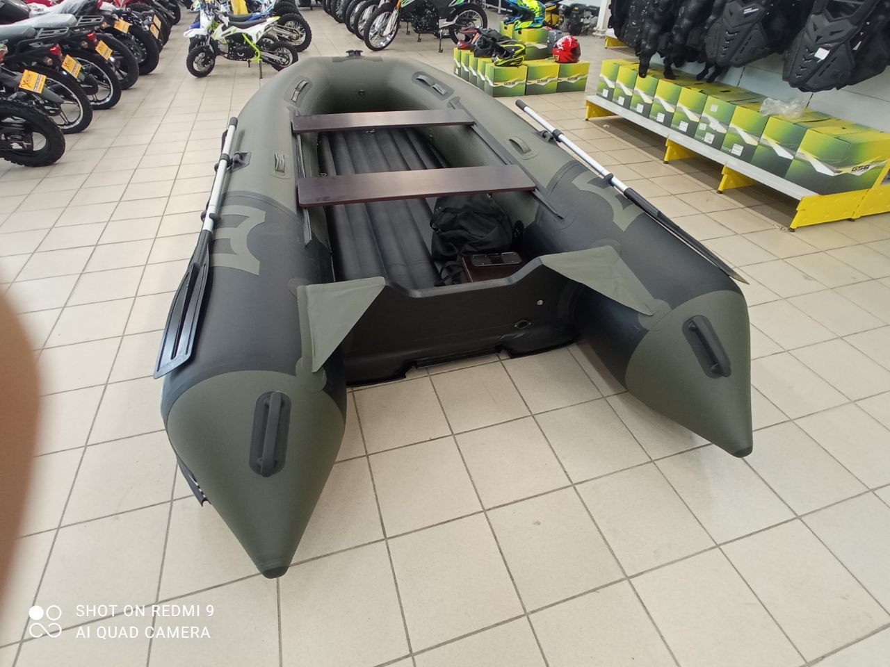 Лодка MISHIMO RIVER JET 390 под водомет в Невинномысске