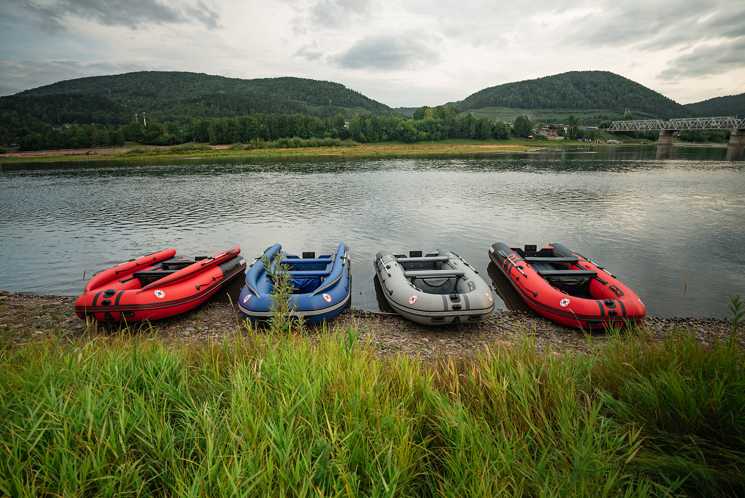 Лодка MISHIMO RIVER FJET PRO 470 под водомет в Невинномысске