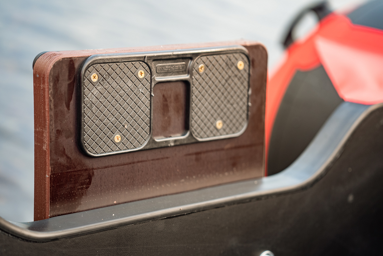 Лодка MISHIMO RIVER FJET PRO 430  под водомет в Невинномысске