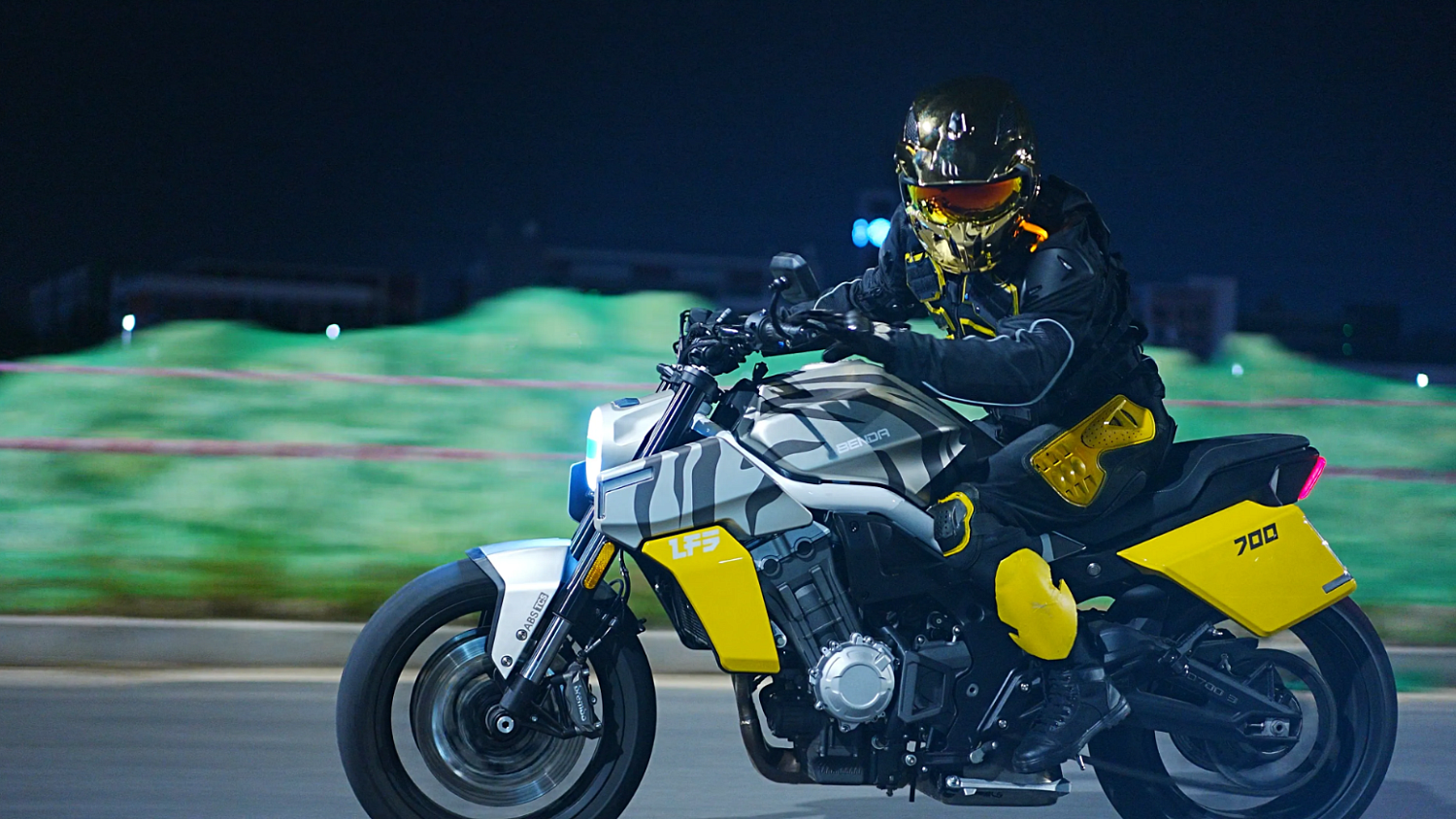 Мотоцикл Benda LFS 700 в Невинномысске